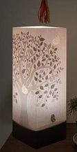 Carica l&#39;immagine nel visualizzatore di Gallery, W-LAMP LAMPADA DA TAVOLO albero della vita
